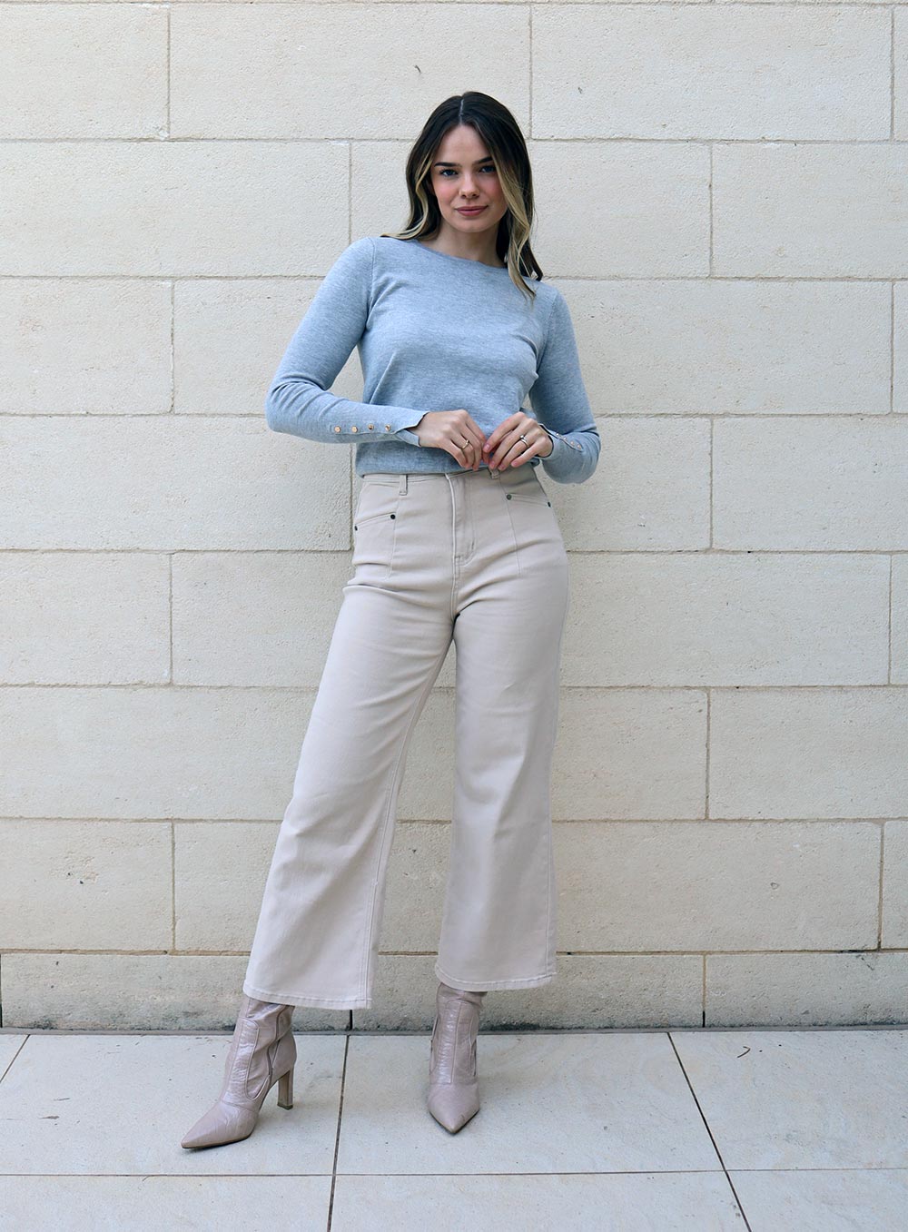 Olivia Button Sleeve Knit-Grey