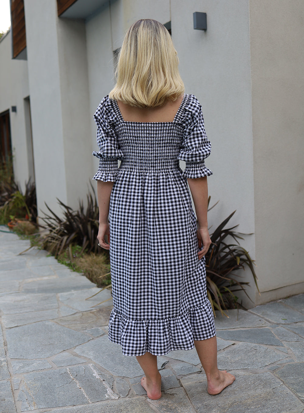Toni Dress-Black