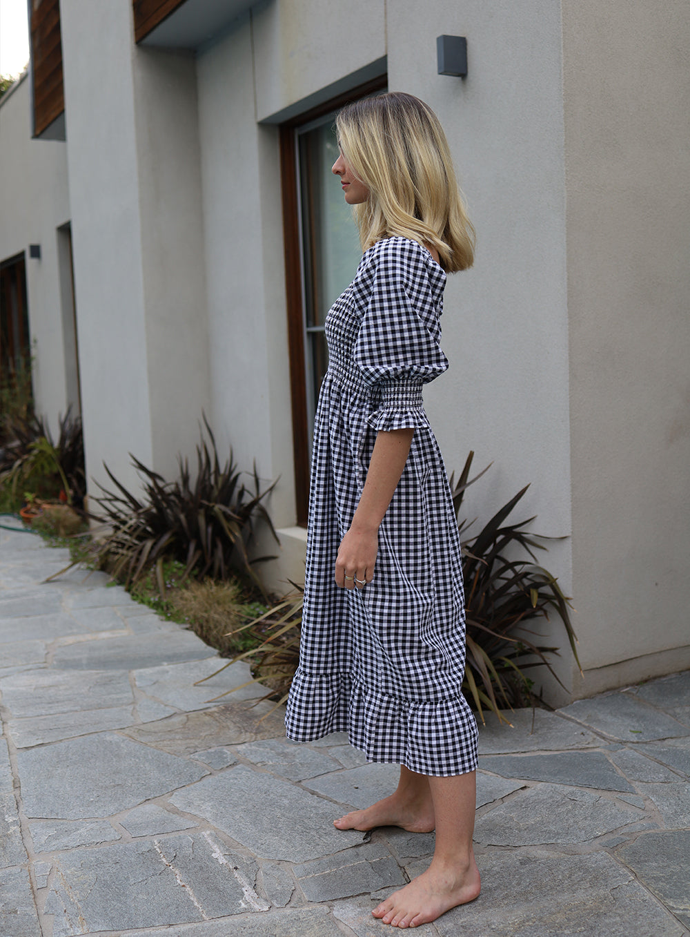 Toni Dress-Black