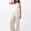 The Alice Pant in oatmeal is a full length pant made in 100% premium flax linen with 2 front pleats, 2 side pockets, belt loops and an invisible zip at the back. 