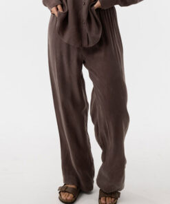 The Chloe Cupro pant features cupro and viscose blended fabrication with a velvety soft handfeel that creates a draping look, a drawcord waistband, straight leg design with side pockets.